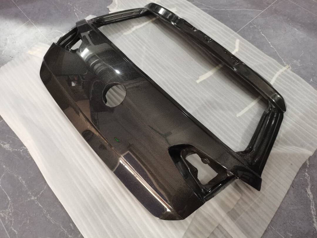 Carbon Fiber Trunk For Volkswagen Golf GTI MK7 / MK7.5 – Lightweight Performance Upgrade