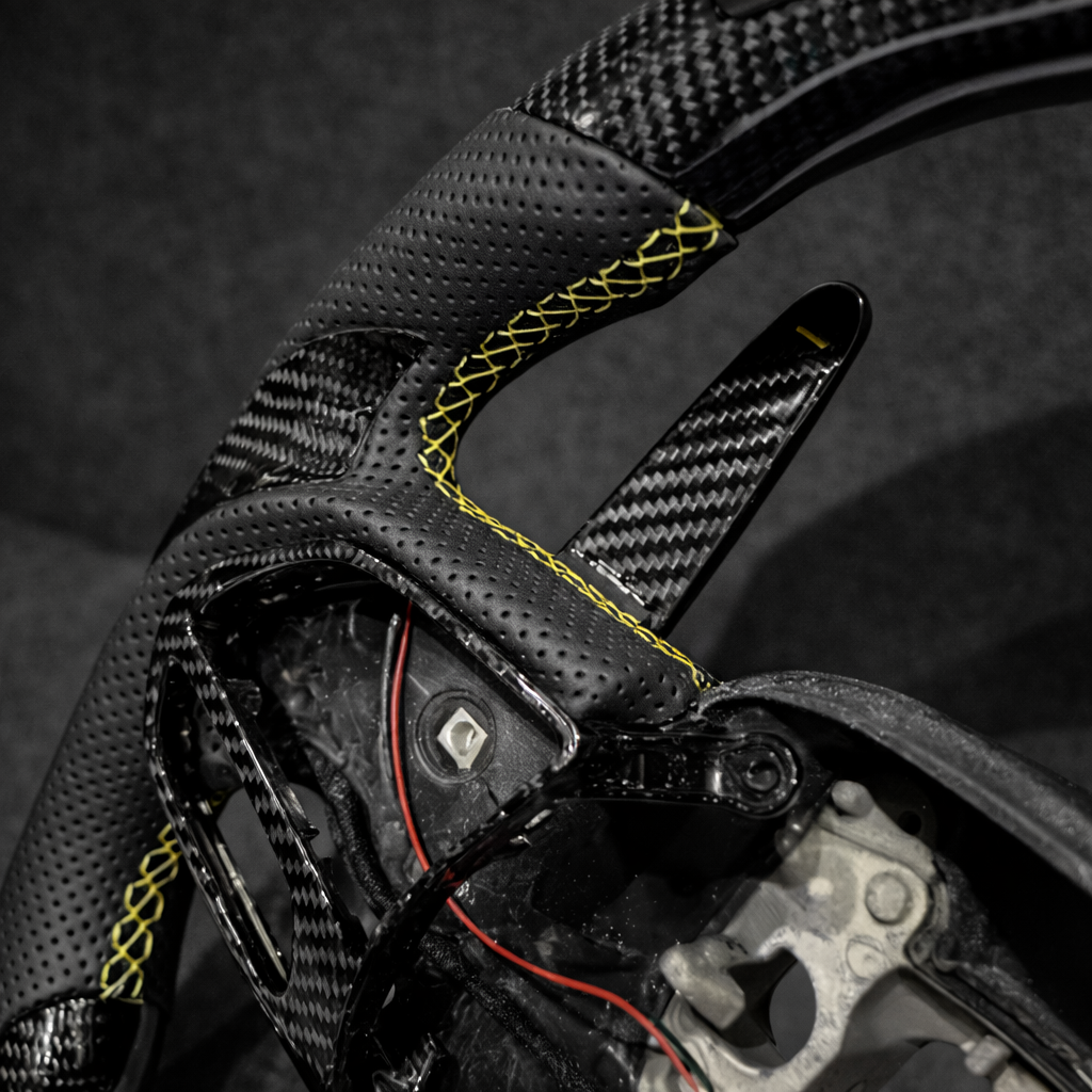 Carbon Fiber Flat Bottom Steering Wheel for Dodge Charger / Challenger SRT Scat Pack Hellcat & Jeep Grand Cherokee Trackhawk (2015-2023)