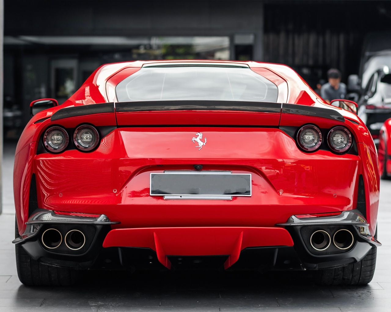 Ferrari 812 Superfast Dry carbon fiber Novitec style kit