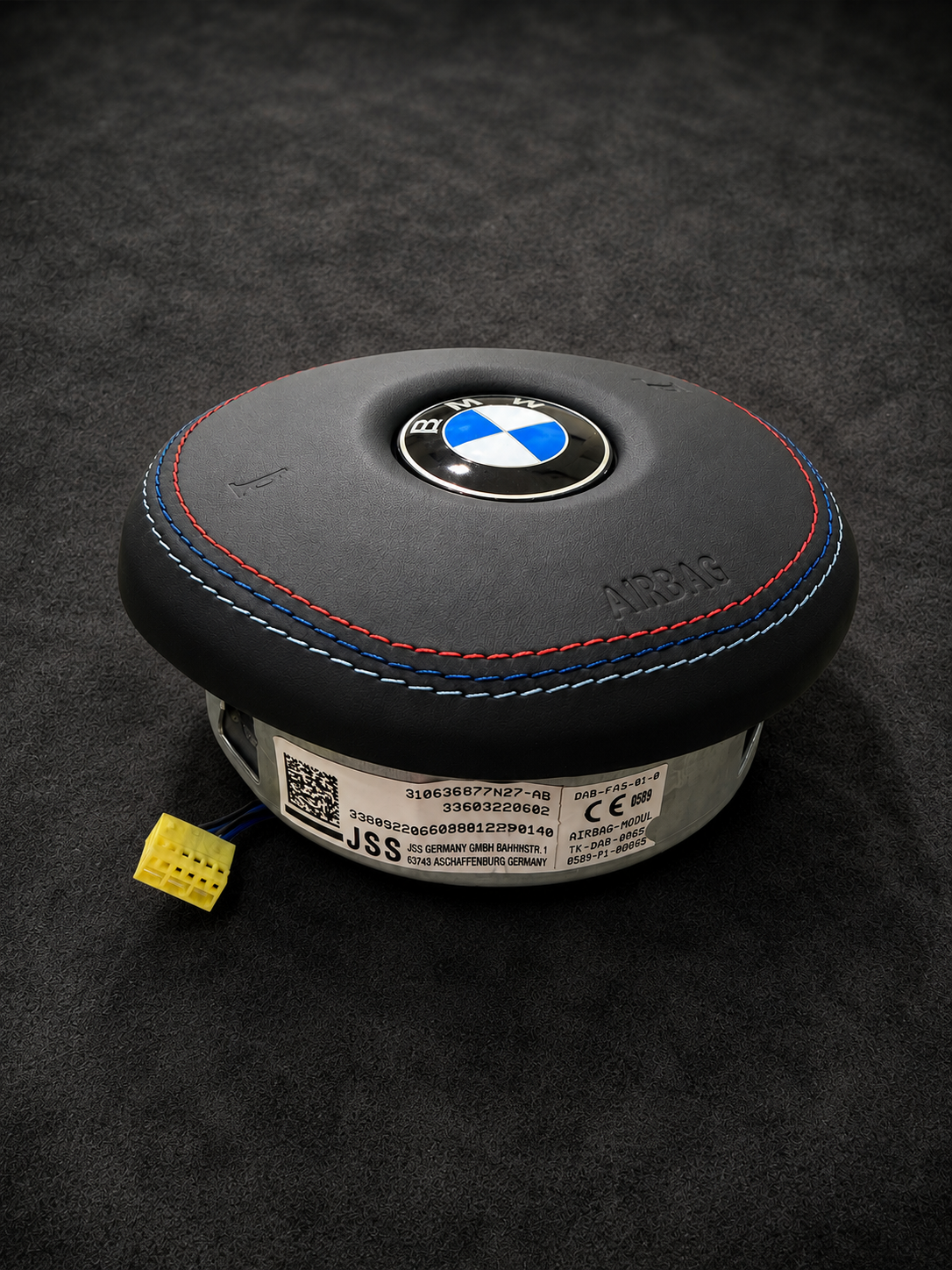 BMW G Series 2020–2026 Dual Stage Airbag with Custom Leather Airbag Cover