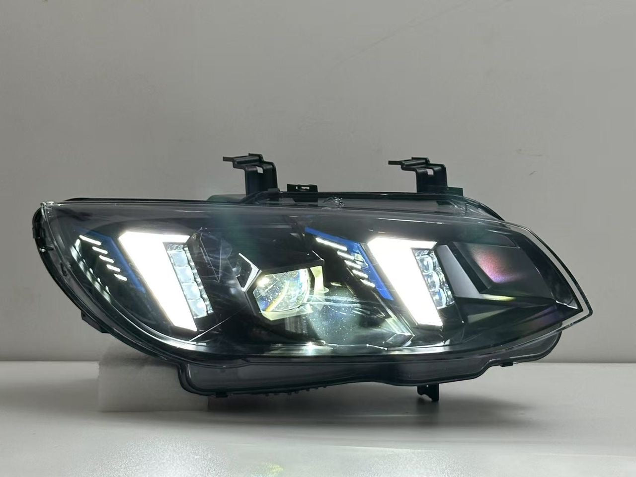 BMW Dual DRLs Yellow & White Snake Style Headlights For E90-93 2006-2011 3 series models