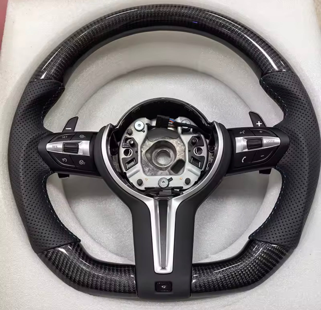 BMW DRY Carbon Fiber Steering Wheel for 2011-2018 models